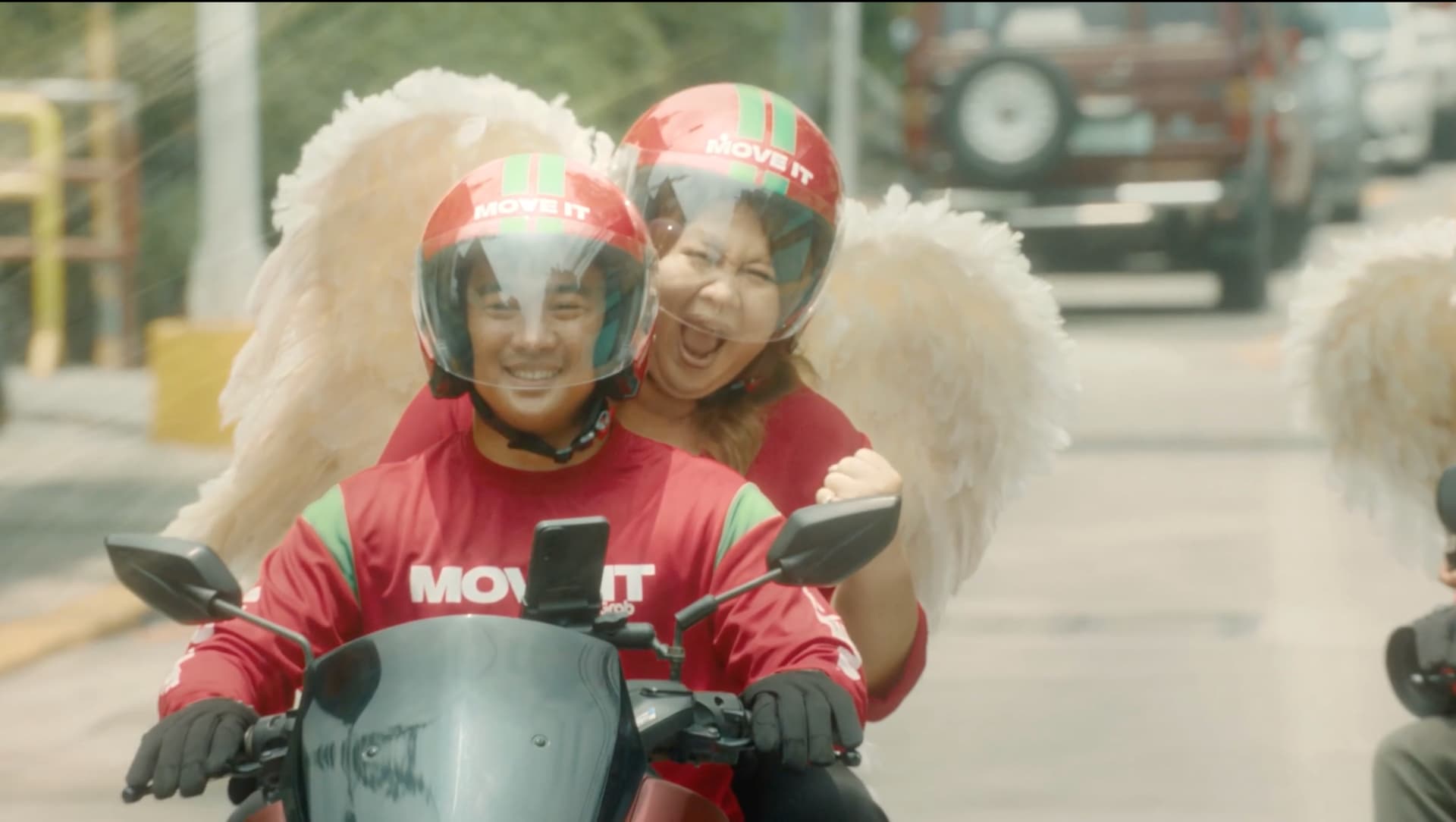 MOVE IT- Wings